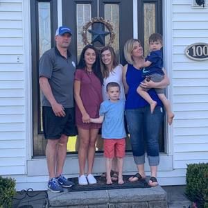 Meet your Posher, Lisa